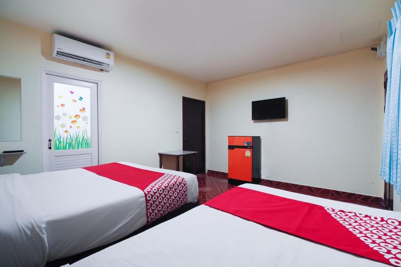 Khanidta Resort Pattaya Ngoại thất bức ảnh