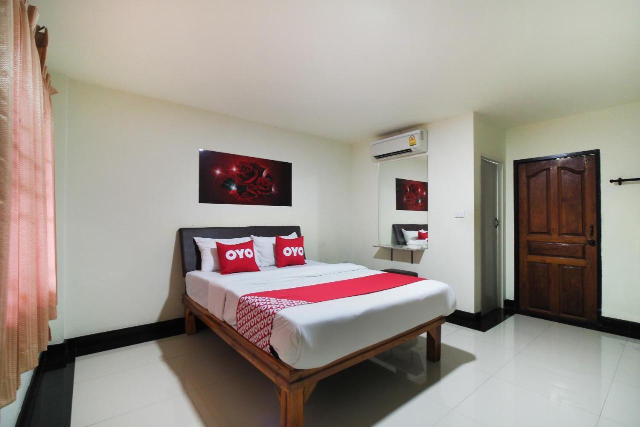 Khanidta Resort Pattaya Ngoại thất bức ảnh