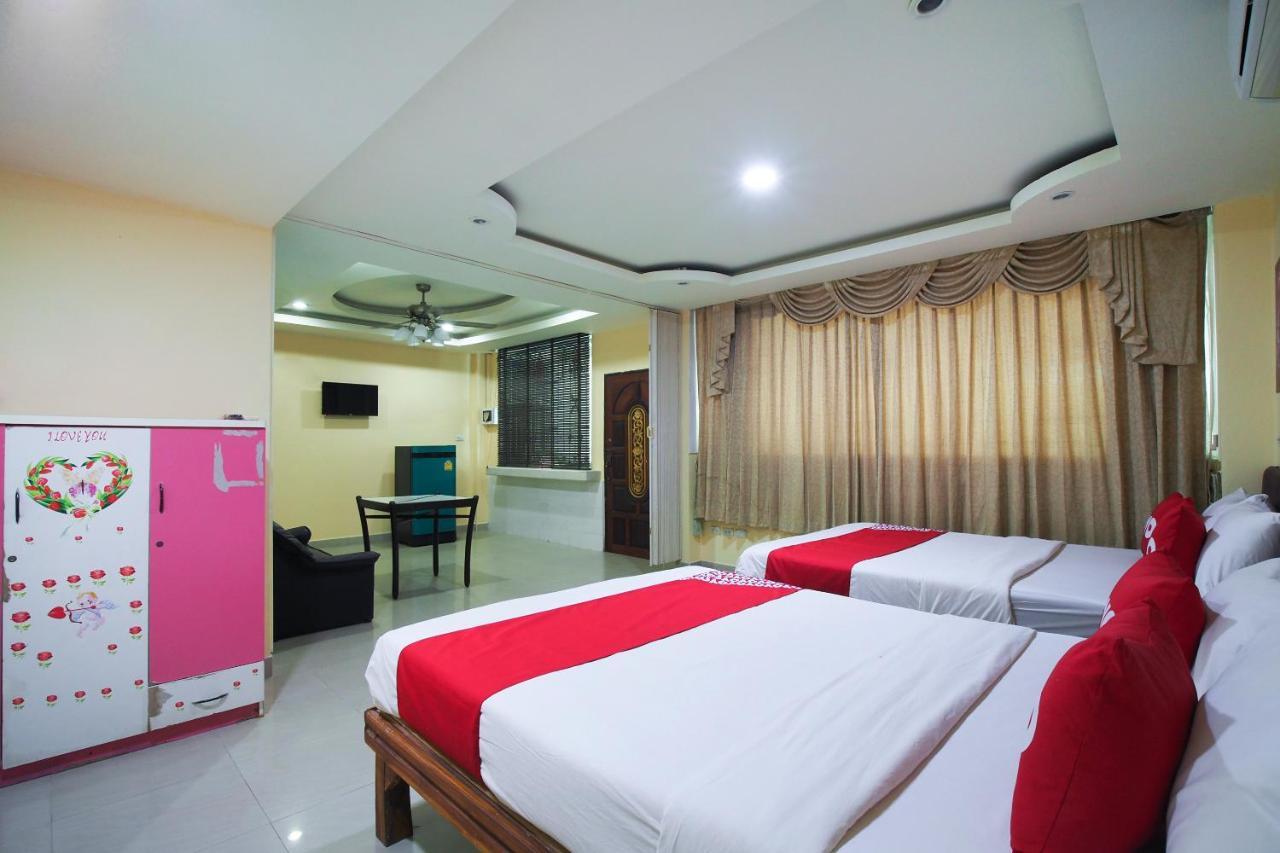 Khanidta Resort Pattaya Ngoại thất bức ảnh